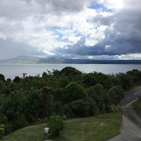 Spectacular Lake Views Rotorua Exterior foto